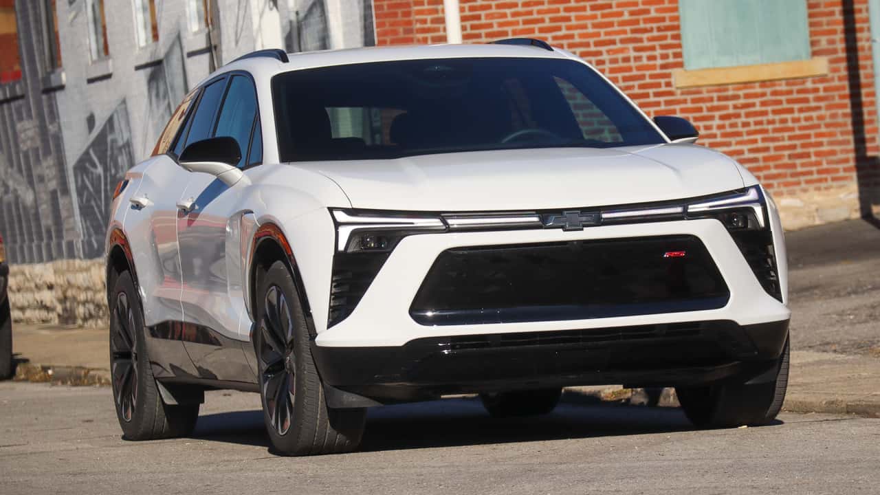 Chevrolet Blazer EV RS AMA Topshot